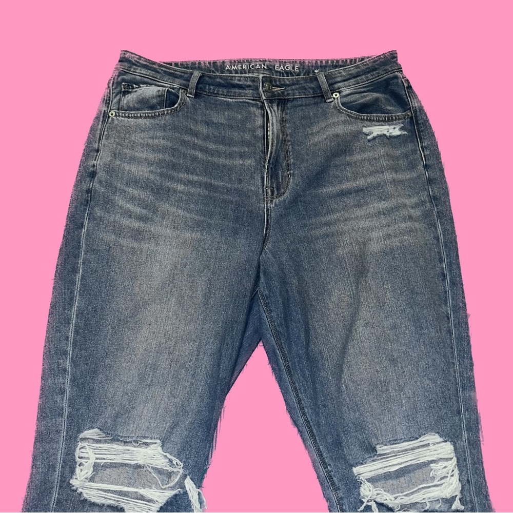 american eagle ripped mom jeans
